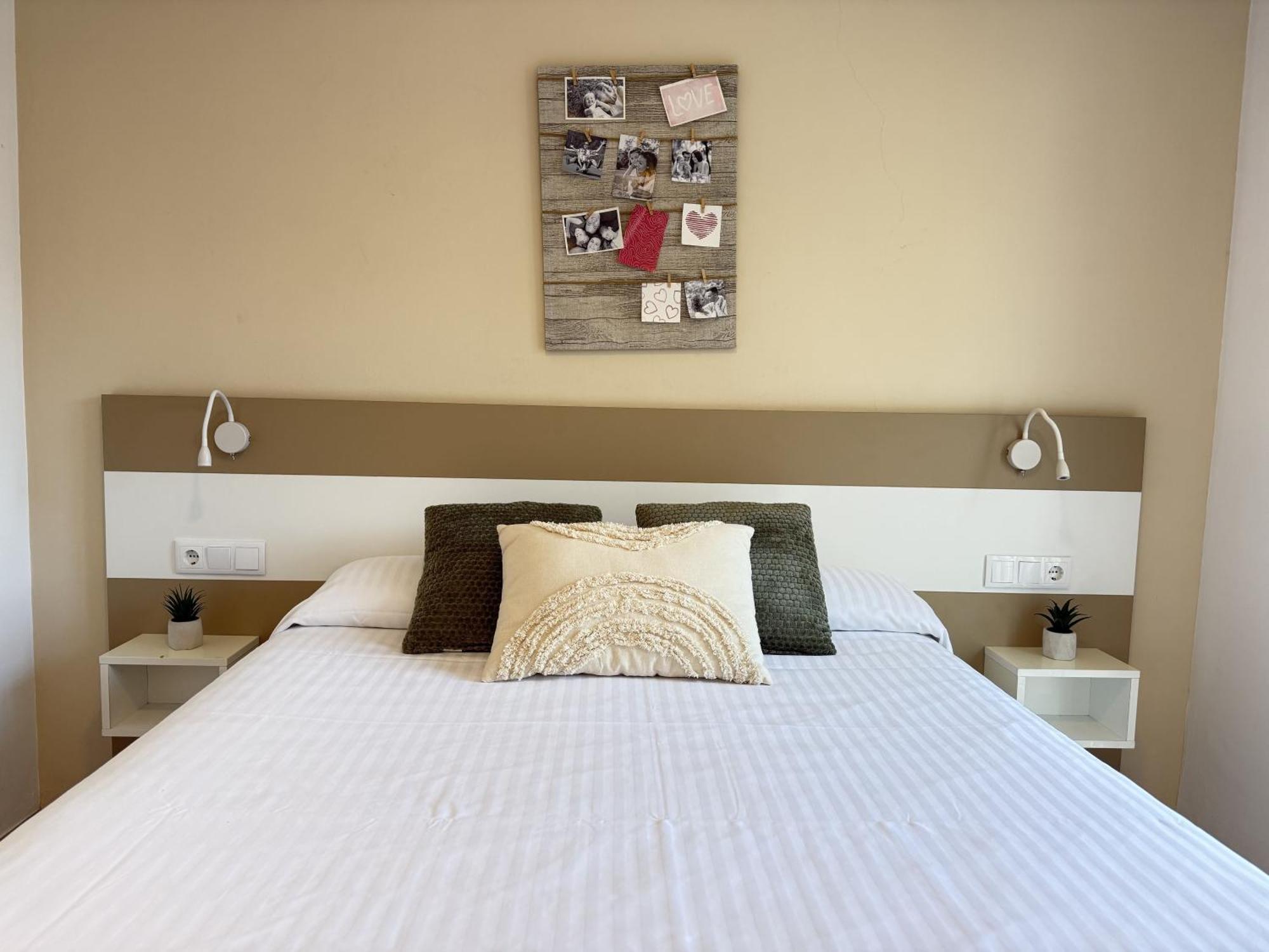 Ferienwohnung Agi Cosconilles Centro Roses Exterior foto